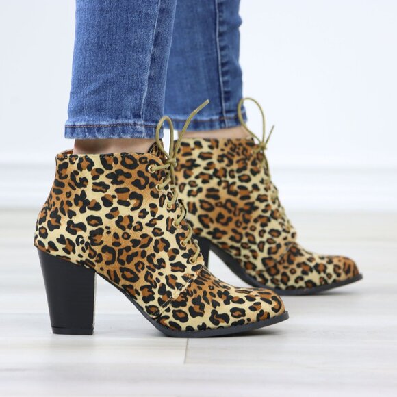Leopard Lace-Up Block Cone High Heeled Ankle Boots Synthetic Suede Rounded Toe - Picture 4 of 10